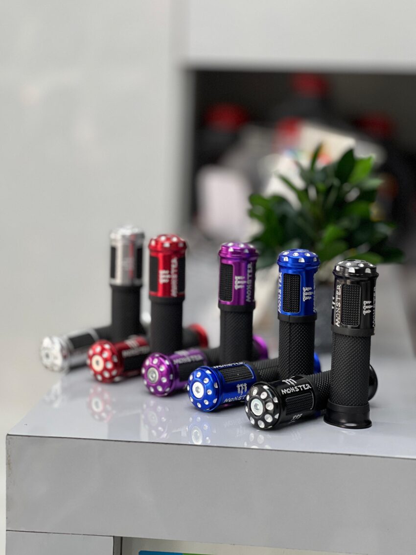 MONSTER UNIVERSL HANDIL GRIP - Image 2