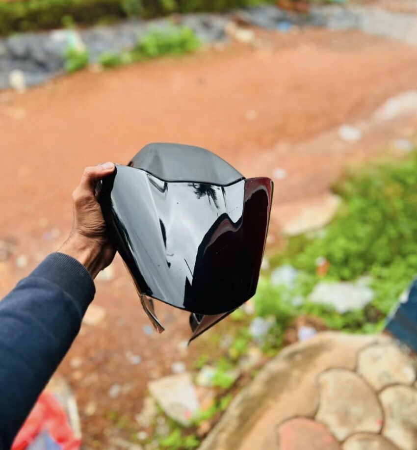 RC FRONT MUDGUARD BLACK - Image 4
