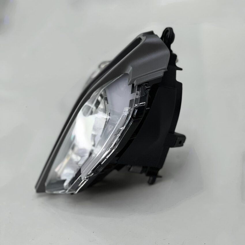 DUKE 390 HEADLIHGT WITH RGB BLUETOOTH - Image 2