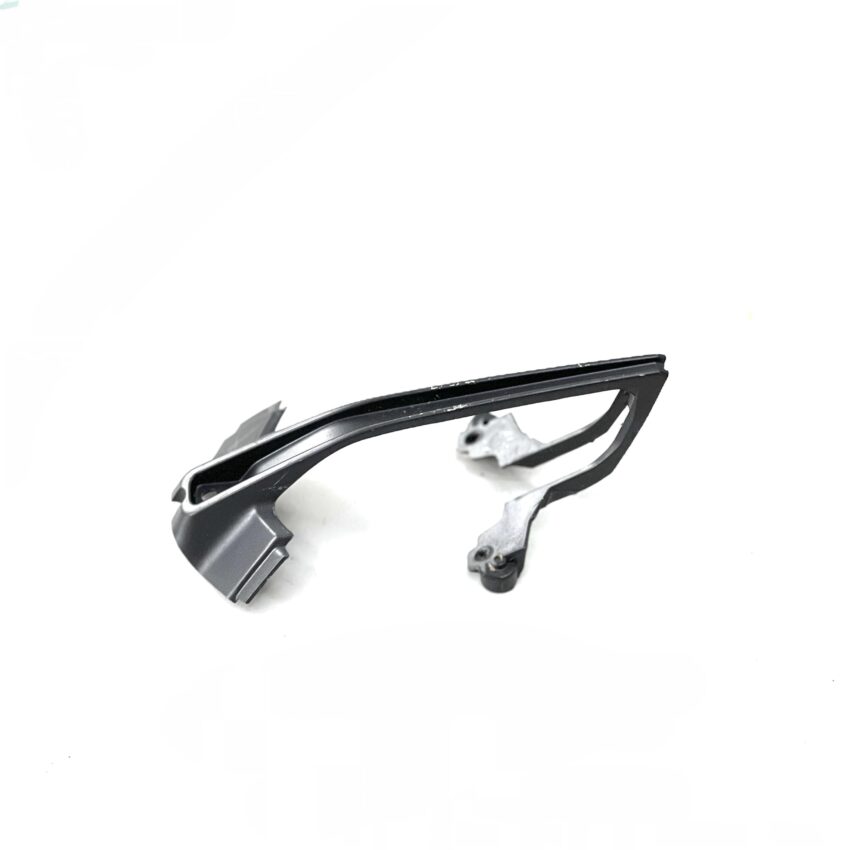 DUKE 390 HEADLIGHT CENTERL CASTING - Image 2