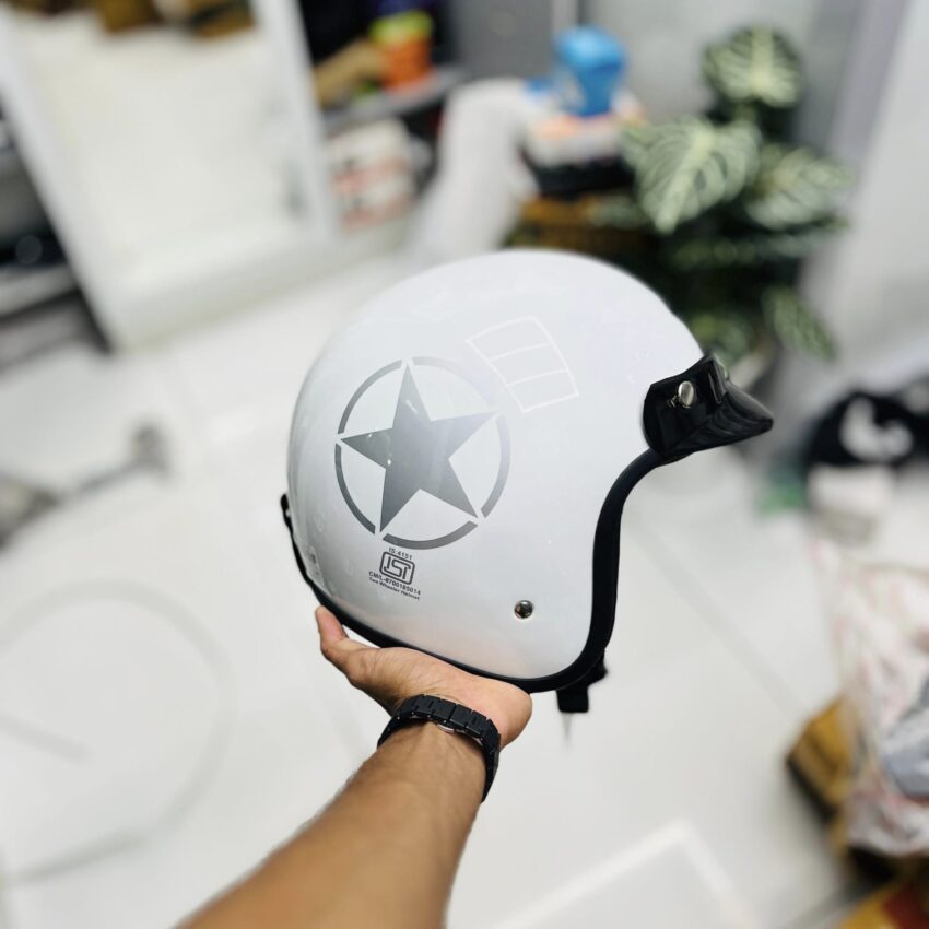 02 JET HELMET – WHITE