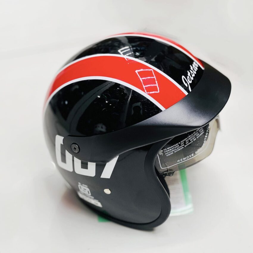 ERGO JET 007 BLACK &RED WITH INNER VISOR