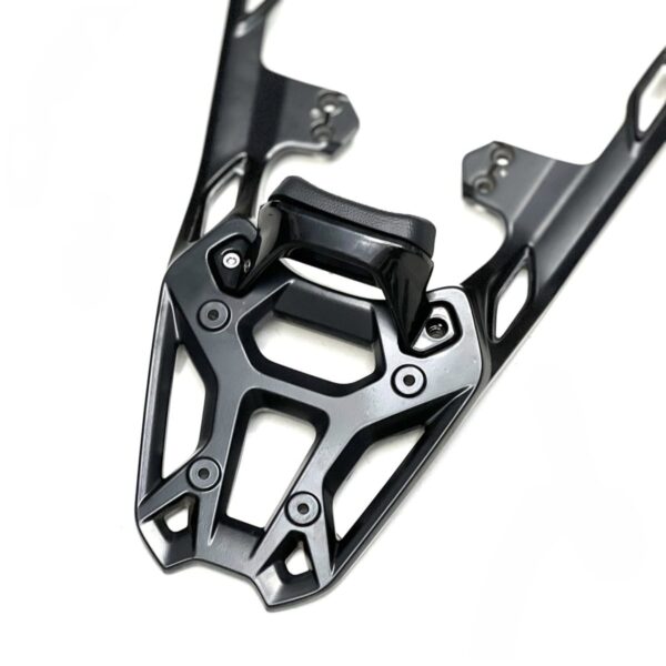 DOMINAR TOURING CARRIER WITH SEAT
