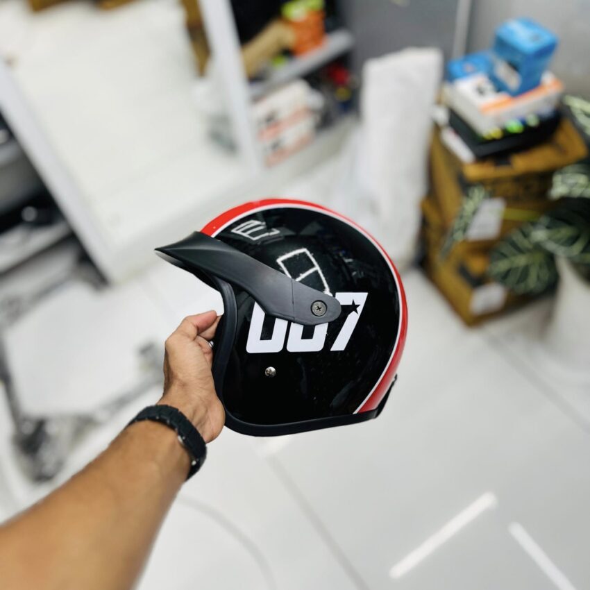 ERGO JET 007 BLACK & RED WITH INNER VISOR