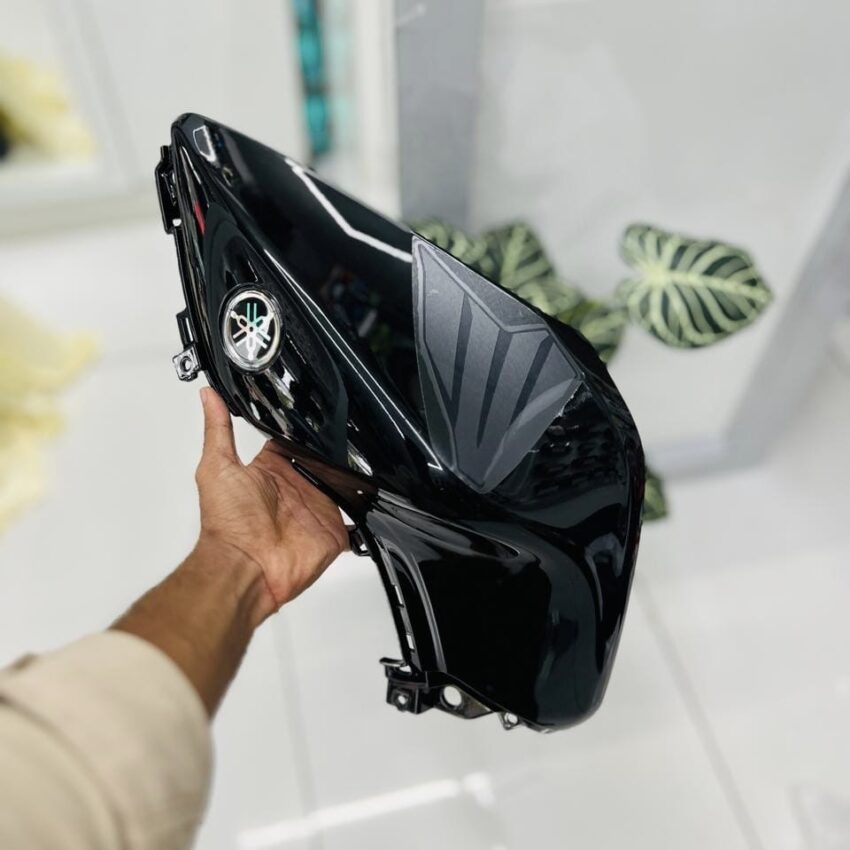 TANK COVER FOR YAMAHA MT 15 – BLACK - Image 2