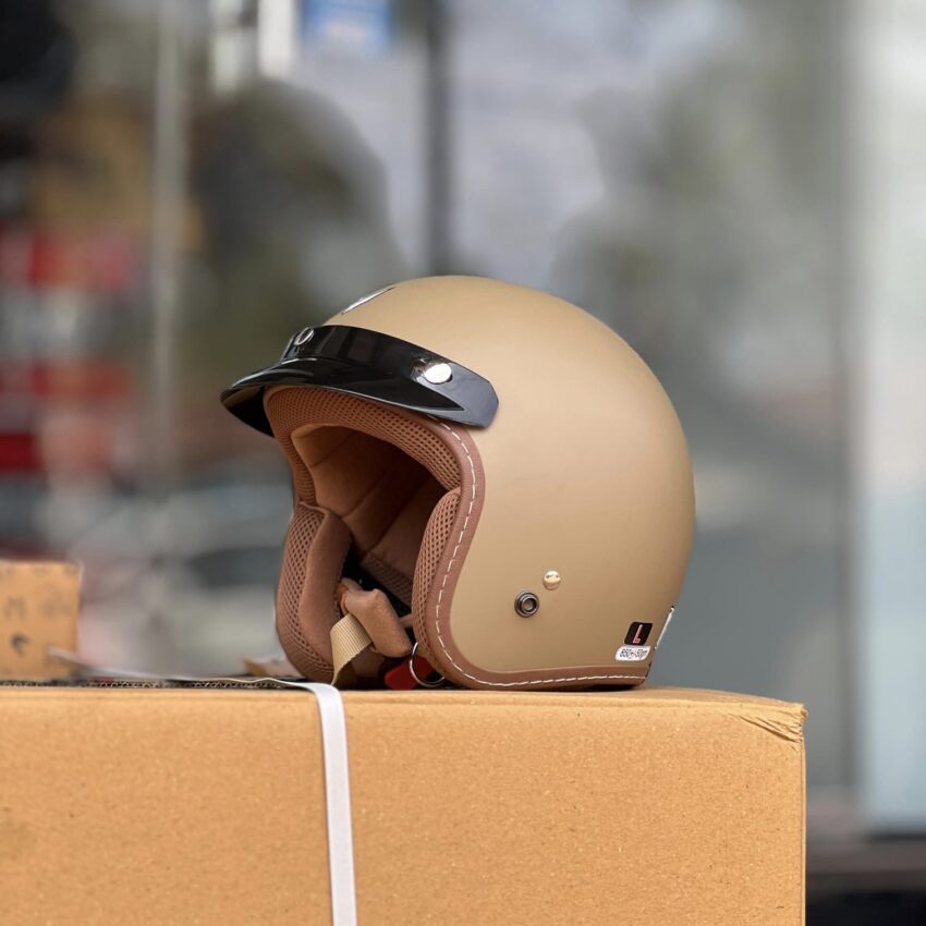 NIKKO JET HELMET – DESERT STORM - Image 2